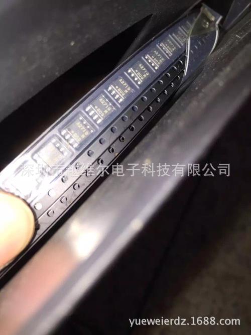 LM1117MPX 线性稳压器领域的经典之芯——从电子元器件到集成电路的品牌演进